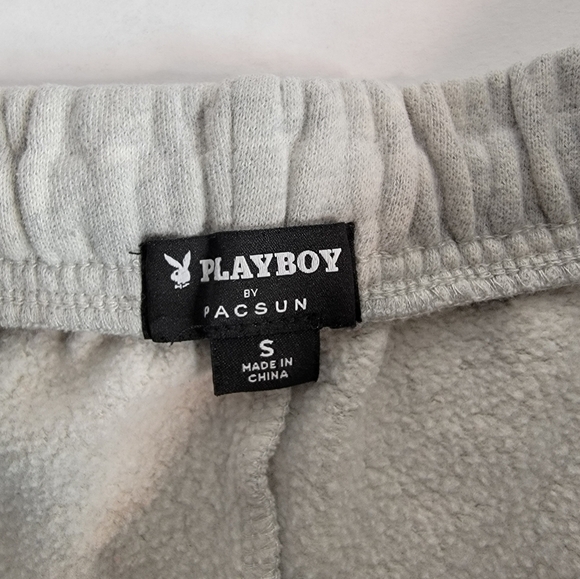 Playboy By PacSun Sweat Fleece Shorts Small Gray Pink Logo - Picture 7 of 7